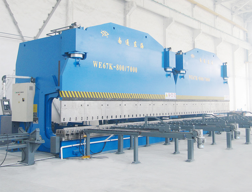 2xWE67K-800T7000 CNC Press Brake in tandem